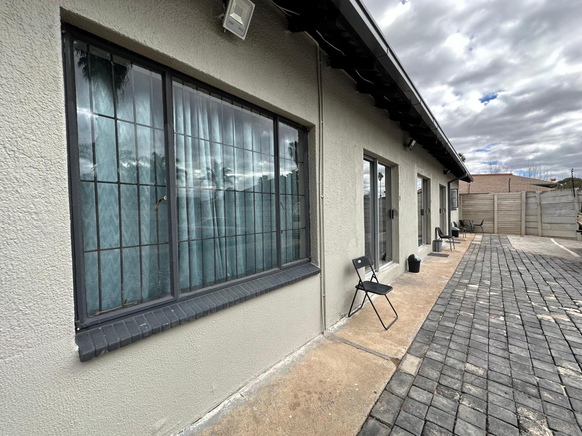 Favour Guest House Polokwane Exterior foto